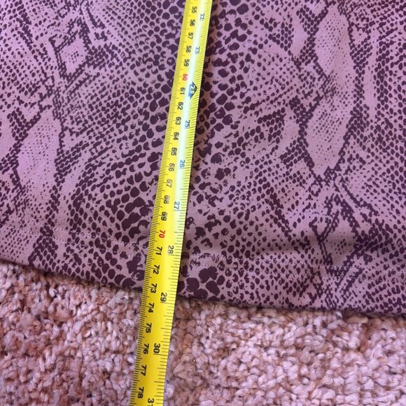 Lululemon Cool Racerback Snakeskin Print Desert Snake Bark Berry Womens 6 - Picture 4 of 5